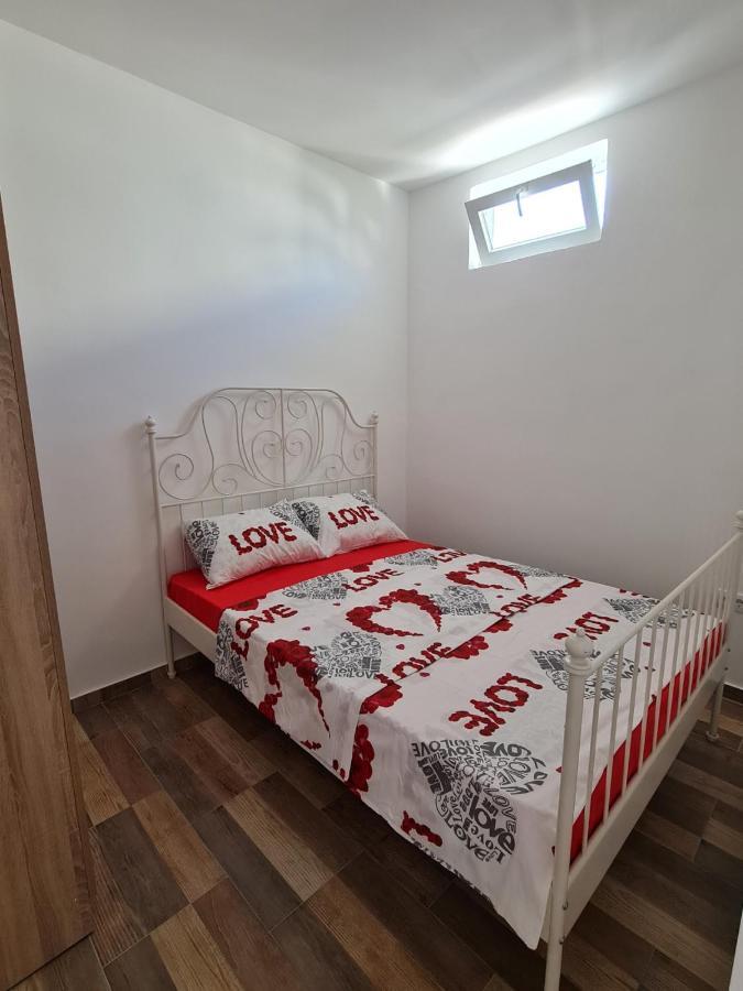 Apartmani Jovan Улцинь Экстерьер фото